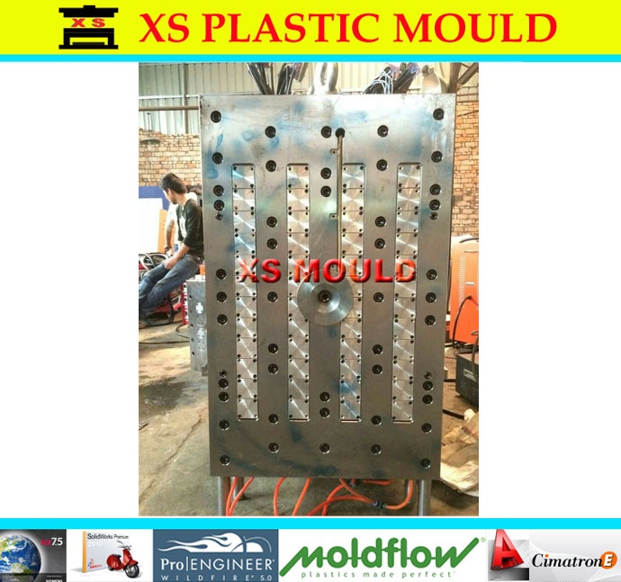 PET preform mould