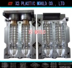 Extrusion blow mould