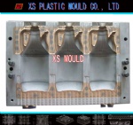 Extrusion blow mould