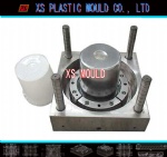 Bucket mould