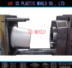 Paint bucket mould