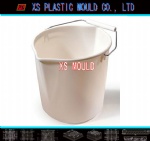 Spout pail mould